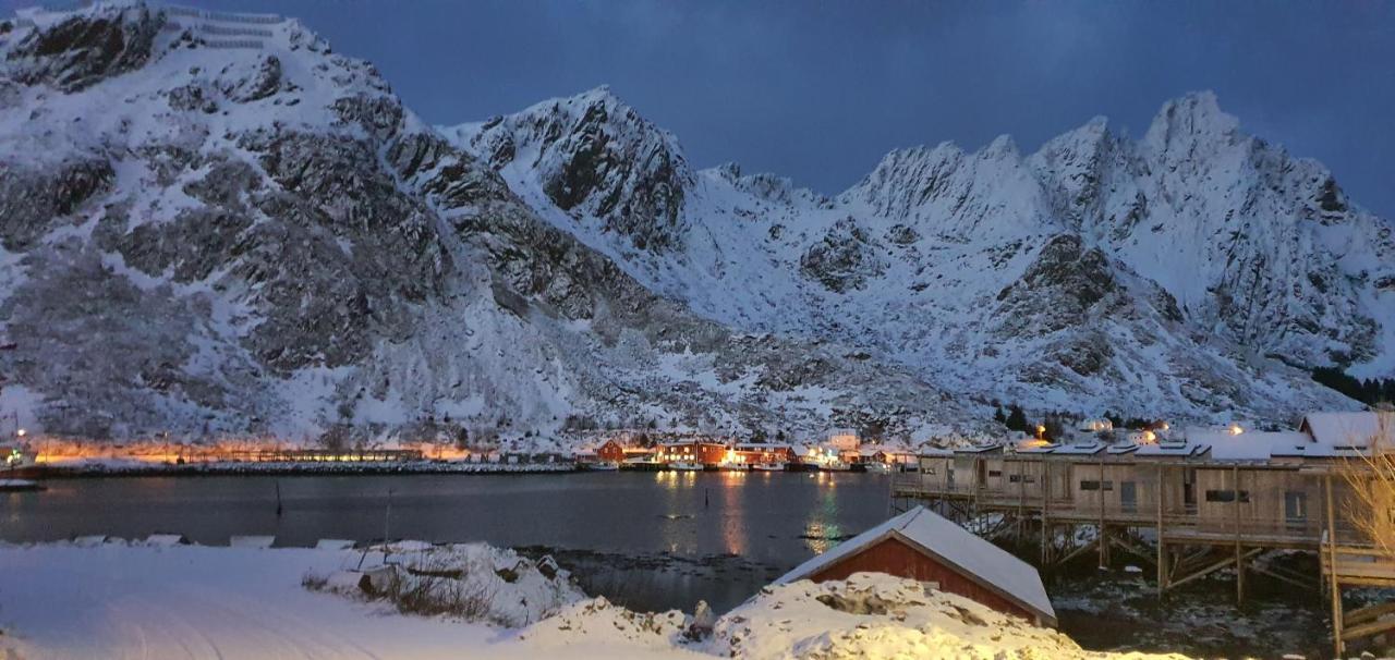 Your Place To Stay In Lofoten At Our Family House! Ballstad Buitenkant foto