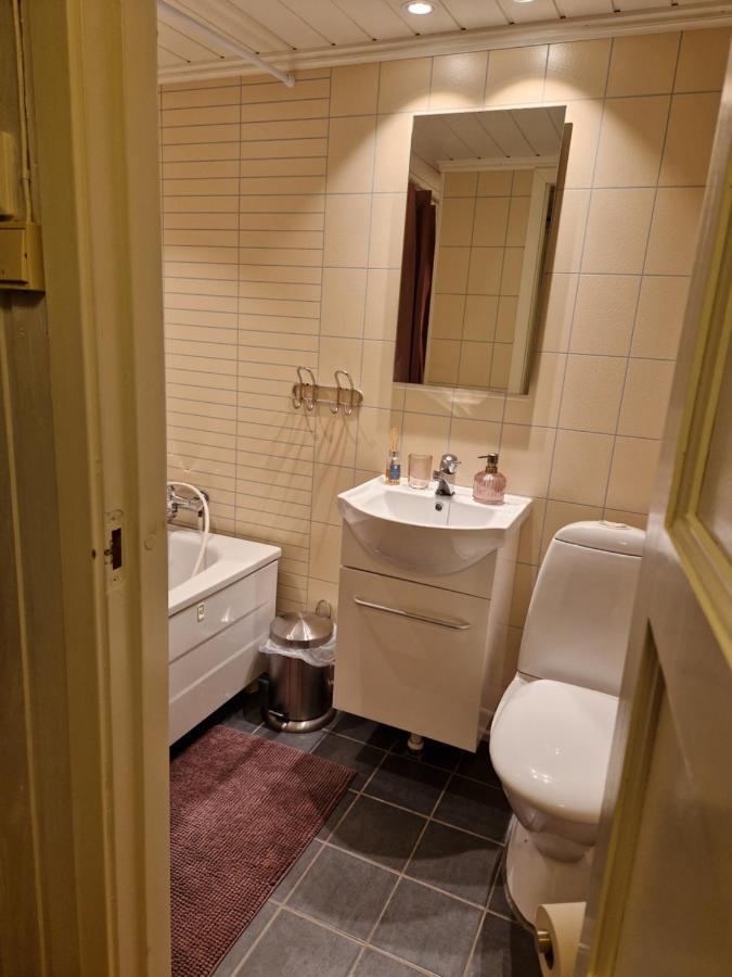 Your Place To Stay In Lofoten At Our Family House! Ballstad Buitenkant foto